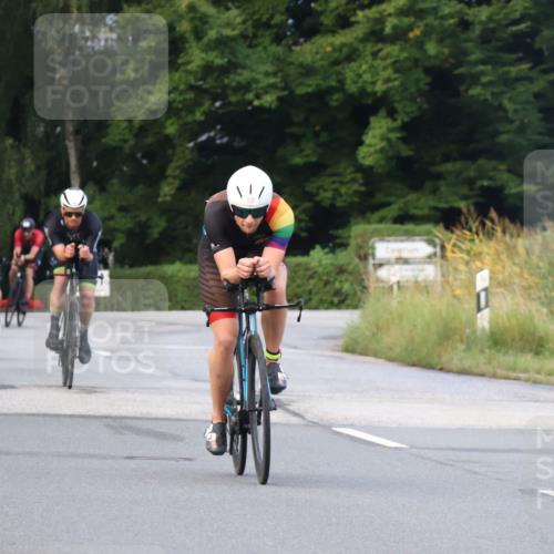 25.08.2024 - Elbe Triathlon Hamburg Fuchs,  Jonas http://msf.ph/oto/6834861 25.08.2024 08:41:04 Radfahren 56, 50, 39, 34, 75 meine-sportfotos.de