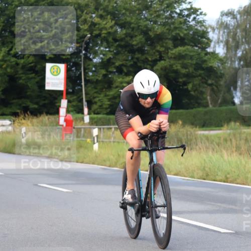 25.08.2024 - Elbe Triathlon Hamburg Fuchs,  Jonas http://msf.ph/oto/6834896 25.08.2024 08:41:05 Radfahren 50, 39, 34, 75 meine-sportfotos.de