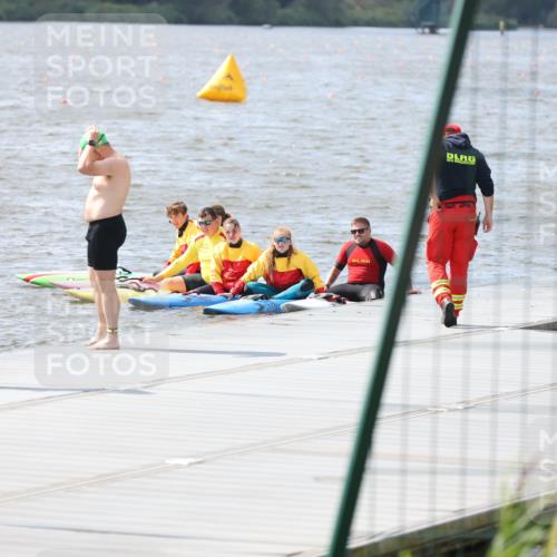25.08.2024 - Elbe Triathlon Hamburg H.Heesch http://msf.ph/oto/6834957 25.08.2024 13:58:07 Schwimmen  meine-sportfotos.de
