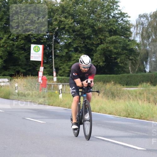 25.08.2024 - Elbe Triathlon Hamburg Fuchs,  Jonas http://msf.ph/oto/6834986 25.08.2024 08:41:19 Radfahren 91, 76 meine-sportfotos.de