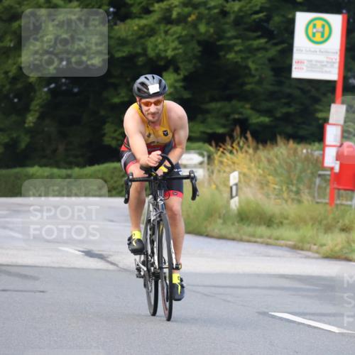 25.08.2024 - Elbe Triathlon Hamburg Fuchs,  Jonas http://msf.ph/oto/6835033 25.08.2024 08:41:23 Radfahren 91, 76, 99 meine-sportfotos.de