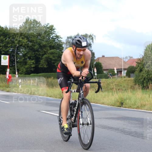 25.08.2024 - Elbe Triathlon Hamburg Fuchs,  Jonas http://msf.ph/oto/6835077 25.08.2024 08:41:24 Radfahren 91, 76, 99 meine-sportfotos.de
