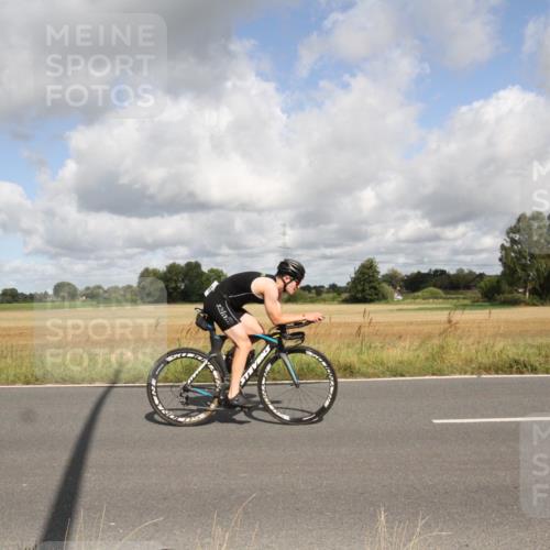 25.08.2024 - Elbe Triathlon Hamburg Fuchs,  Jonas http://msf.ph/oto/6835085 25.08.2024 10:17:19 Radfahren 508, 616 meine-sportfotos.de