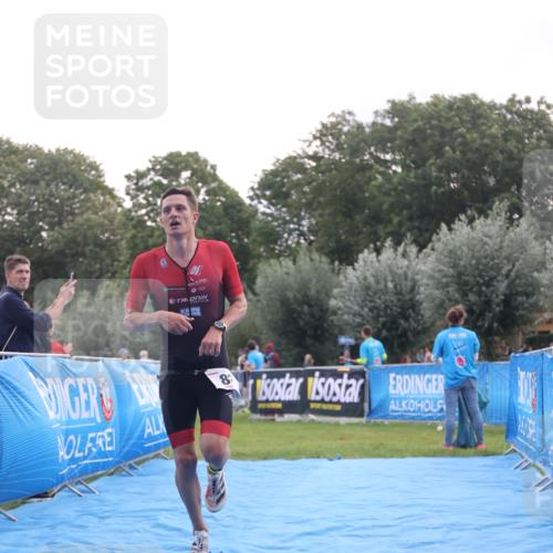 25.08.2024 - Elbe Triathlon Hamburg H.Heesch http://msf.ph/oto/6835105 25.08.2024 10:08:36 Ziel 82 meine-sportfotos.de