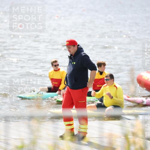 25.08.2024 - Elbe Triathlon Hamburg H.Heesch http://msf.ph/oto/6835132 25.08.2024 13:59:56 Schwimmen  meine-sportfotos.de