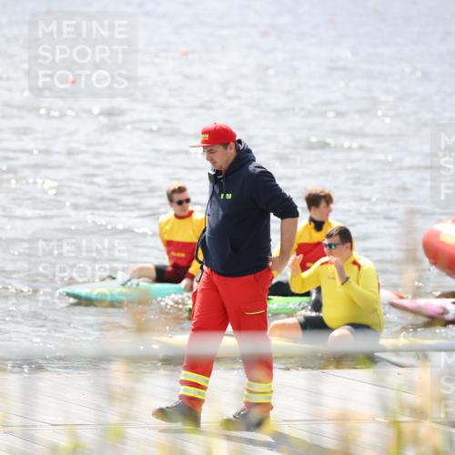 25.08.2024 - Elbe Triathlon Hamburg H.Heesch http://msf.ph/oto/6835143 25.08.2024 13:59:57 Schwimmen  meine-sportfotos.de