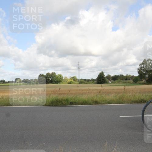 25.08.2024 - Elbe Triathlon Hamburg Fuchs,  Jonas http://msf.ph/oto/6835170 25.08.2024 10:18:21 Radfahren 473, 544, 602, 276 meine-sportfotos.de