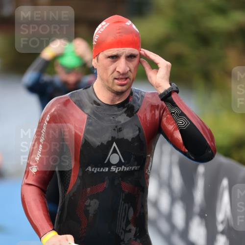 25.08.2024 - Elbe Triathlon Hamburg H.Heesch http://msf.ph/oto/6835183 25.08.2024 08:34:32 Schwimmen 35, 48, 55, 58, 83, 84, 94, 97 meine-sportfotos.de