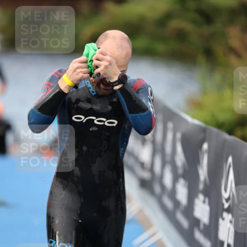 25.08.2024 - Elbe Triathlon Hamburg H.Heesch http://msf.ph/oto/6835202 25.08.2024 08:34:34 Schwimmen 35, 48, 55, 58, 83, 84, 94, 97 meine-sportfotos.de
