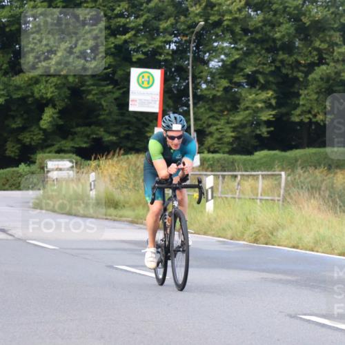 25.08.2024 - Elbe Triathlon Hamburg Fuchs,  Jonas http://msf.ph/oto/6835234 25.08.2024 08:41:35 Radfahren 99, 77, 42 meine-sportfotos.de
