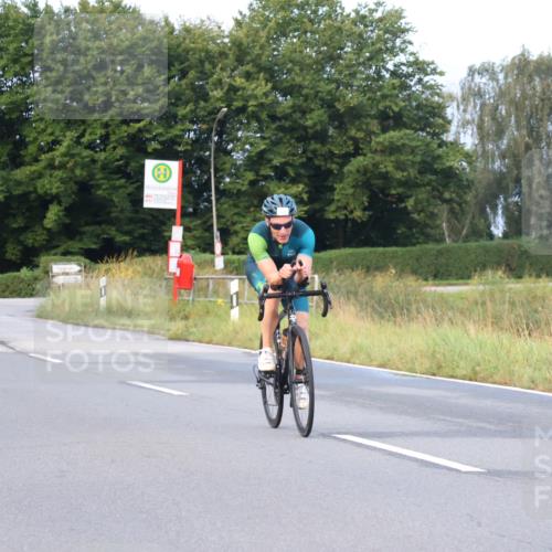 25.08.2024 - Elbe Triathlon Hamburg Fuchs,  Jonas http://msf.ph/oto/6835246 25.08.2024 08:41:35 Radfahren 99, 77, 42 meine-sportfotos.de