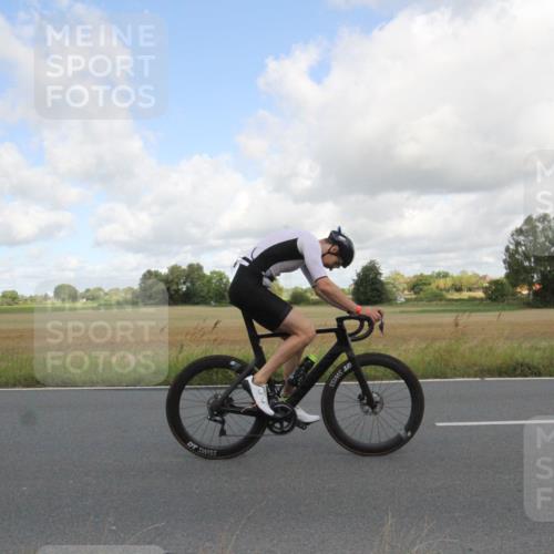 25.08.2024 - Elbe Triathlon Hamburg Fuchs,  Jonas http://msf.ph/oto/6835288 25.08.2024 10:19:42 Radfahren 532, 597, 618, 393 meine-sportfotos.de