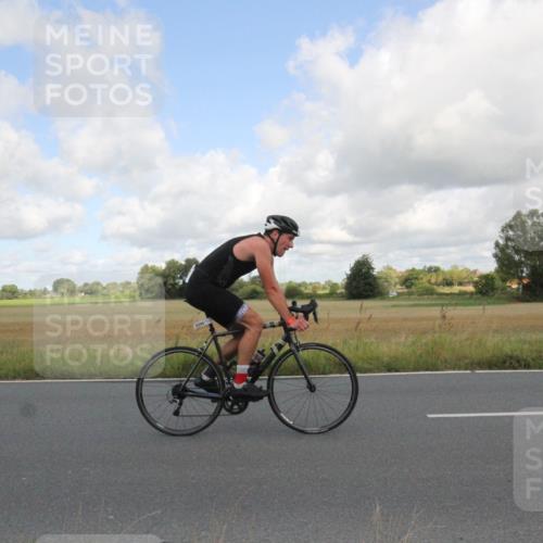 25.08.2024 - Elbe Triathlon Hamburg Fuchs,  Jonas http://msf.ph/oto/6835335 25.08.2024 10:19:57 Radfahren 499, 610, 488, 483, 627, 1500, 462, 598 meine-sportfotos.de