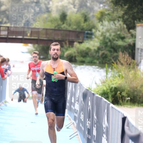 25.08.2024 - Elbe Triathlon Hamburg H.Heesch http://msf.ph/oto/6835372 25.08.2024 14:04:25 Schwimmen 3, 5, 11, 12, 21, 24 meine-sportfotos.de