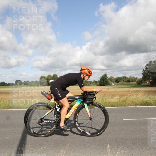 25.08.2024 - Elbe Triathlon Hamburg Fuchs,  Jonas http://msf.ph/oto/6835374 25.08.2024 10:20:14 Radfahren 638, 621, 337, 549, 573, 451, 468, 557, 629, 526 meine-sportfotos.de