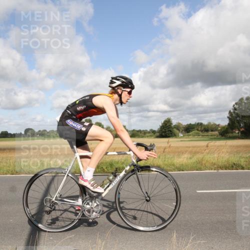 25.08.2024 - Elbe Triathlon Hamburg Fuchs,  Jonas http://msf.ph/oto/6835379 25.08.2024 10:20:15 Radfahren 638, 621, 337, 549, 573, 451, 468, 557, 629, 526, 520 meine-sportfotos.de