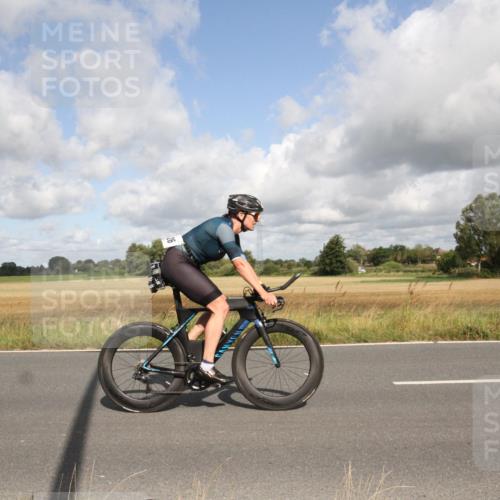 25.08.2024 - Elbe Triathlon Hamburg Fuchs,  Jonas http://msf.ph/oto/6835407 25.08.2024 10:20:20 Radfahren 337, 549, 573, 451, 468, 557, 629, 526, 520 meine-sportfotos.de