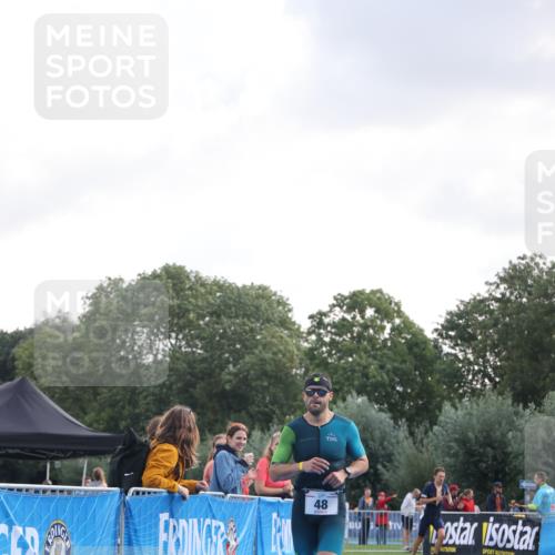 25.08.2024 - Elbe Triathlon Hamburg H.Heesch http://msf.ph/oto/6835546 25.08.2024 10:12:46 Ziel 48 meine-sportfotos.de