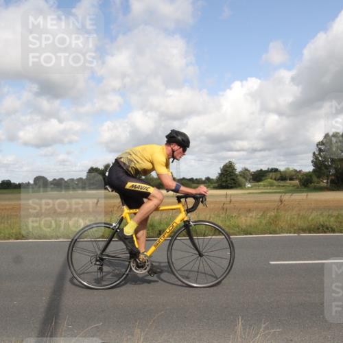 25.08.2024 - Elbe Triathlon Hamburg Fuchs,  Jonas http://msf.ph/oto/6835554 25.08.2024 10:21:12 Radfahren 619, 344, 647, 639, 583, 632, 592, 273 meine-sportfotos.de