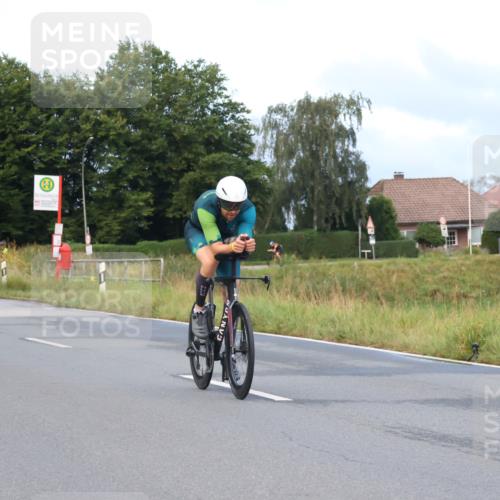 25.08.2024 - Elbe Triathlon Hamburg Fuchs,  Jonas http://msf.ph/oto/6835564 25.08.2024 08:42:50 Radfahren 48, 61 meine-sportfotos.de