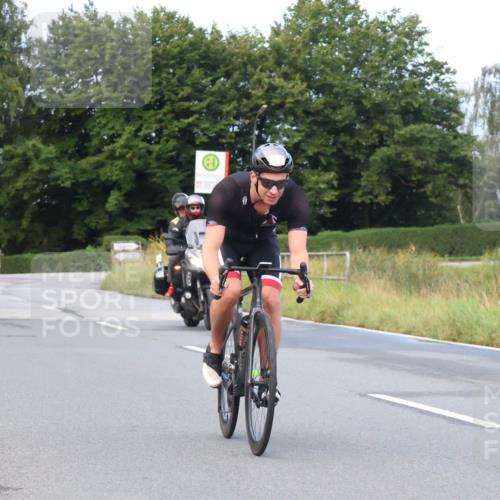 25.08.2024 - Elbe Triathlon Hamburg Fuchs,  Jonas http://msf.ph/oto/6835631 25.08.2024 08:42:55 Radfahren 48, 61, 52 meine-sportfotos.de