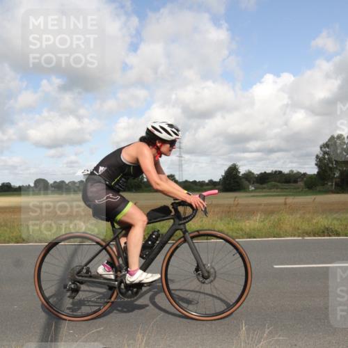 25.08.2024 - Elbe Triathlon Hamburg Fuchs,  Jonas http://msf.ph/oto/6835632 25.08.2024 10:21:37 Radfahren 357, 476, 614, 652, 584, 529, 611 meine-sportfotos.de