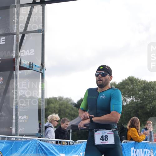 25.08.2024 - Elbe Triathlon Hamburg H.Heesch http://msf.ph/oto/6835642 25.08.2024 10:12:47 Ziel 48 meine-sportfotos.de