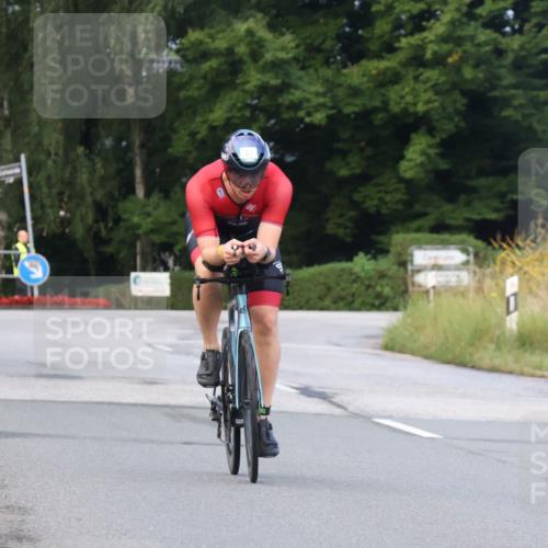 25.08.2024 - Elbe Triathlon Hamburg Fuchs,  Jonas http://msf.ph/oto/6835720 25.08.2024 08:43:04 Radfahren 52, 84 meine-sportfotos.de