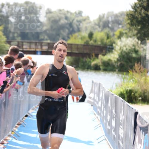 25.08.2024 - Elbe Triathlon Hamburg H.Heesch http://msf.ph/oto/6835722 25.08.2024 14:04:32 Schwimmen 3, 5, 11, 12, 21, 24, 27, 31 meine-sportfotos.de
