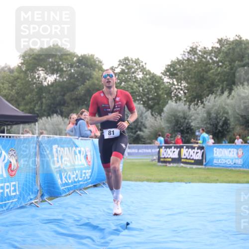 25.08.2024 - Elbe Triathlon Hamburg H.Heesch http://msf.ph/oto/6835758 25.08.2024 10:14:32 Ziel 81 meine-sportfotos.de