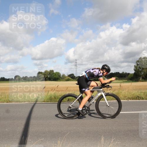 25.08.2024 - Elbe Triathlon Hamburg Fuchs,  Jonas http://msf.ph/oto/6835873 25.08.2024 10:23:11 Radfahren 479, 620 meine-sportfotos.de