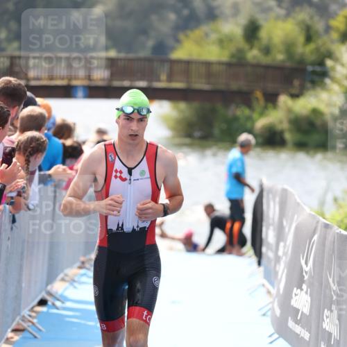 25.08.2024 - Elbe Triathlon Hamburg H.Heesch http://msf.ph/oto/6835874 25.08.2024 14:04:38 Schwimmen 3, 5, 11, 12, 21, 24, 26, 27, 31 meine-sportfotos.de
