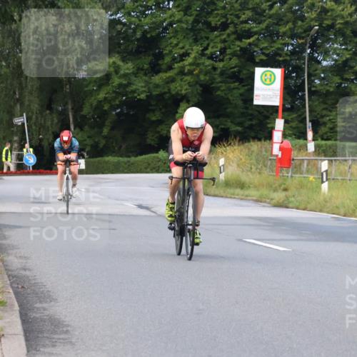 25.08.2024 - Elbe Triathlon Hamburg Fuchs,  Jonas http://msf.ph/oto/6835917 25.08.2024 08:43:16 Radfahren 35, 94, 64, 86, 33, 58 meine-sportfotos.de