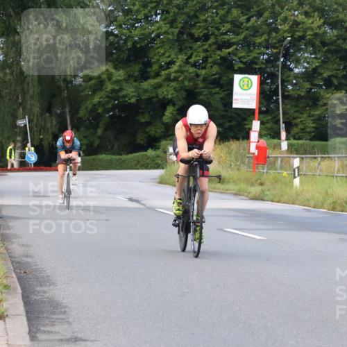 25.08.2024 - Elbe Triathlon Hamburg Fuchs,  Jonas http://msf.ph/oto/6835919 25.08.2024 08:43:16 Radfahren 35, 94, 64, 86, 33, 58 meine-sportfotos.de