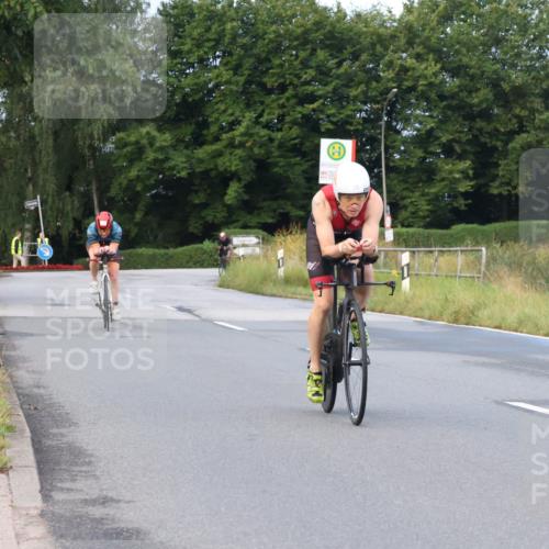 25.08.2024 - Elbe Triathlon Hamburg Fuchs,  Jonas http://msf.ph/oto/6835930 25.08.2024 08:43:16 Radfahren 35, 94, 64, 86, 33, 58 meine-sportfotos.de