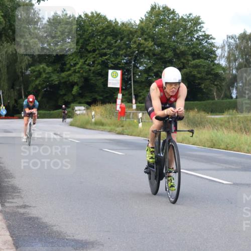 25.08.2024 - Elbe Triathlon Hamburg Fuchs,  Jonas http://msf.ph/oto/6835945 25.08.2024 08:43:17 Radfahren 35, 94, 64, 86, 33, 58 meine-sportfotos.de