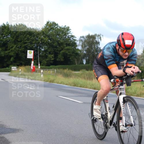 25.08.2024 - Elbe Triathlon Hamburg Fuchs,  Jonas http://msf.ph/oto/6835986 25.08.2024 08:43:19 Radfahren 94, 64, 86, 33, 58 meine-sportfotos.de