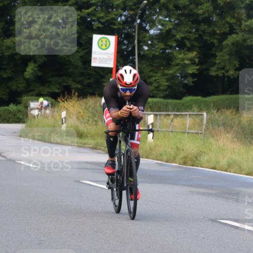 25.08.2024 - Elbe Triathlon Hamburg Fuchs,  Jonas http://msf.ph/oto/6836004 25.08.2024 08:43:23 Radfahren 33, 58 meine-sportfotos.de