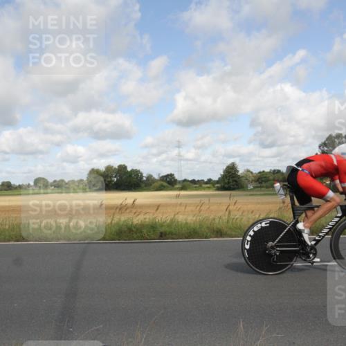 25.08.2024 - Elbe Triathlon Hamburg Fuchs,  Jonas http://msf.ph/oto/6836058 25.08.2024 10:26:01 Radfahren 524, 678, 530, 636 meine-sportfotos.de