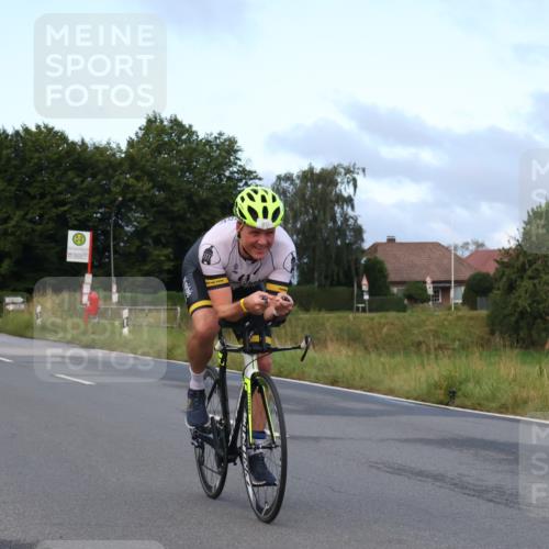 25.08.2024 - Elbe Triathlon Hamburg Fuchs,  Jonas http://msf.ph/oto/6836074 25.08.2024 08:43:31 Radfahren 69, 83 meine-sportfotos.de