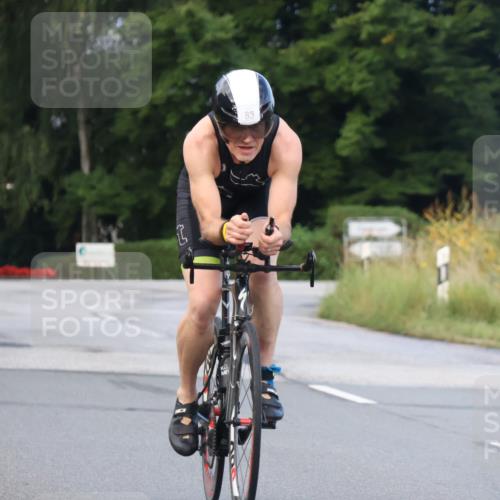 25.08.2024 - Elbe Triathlon Hamburg Fuchs,  Jonas http://msf.ph/oto/6836086 25.08.2024 08:43:34 Radfahren 69, 83 meine-sportfotos.de