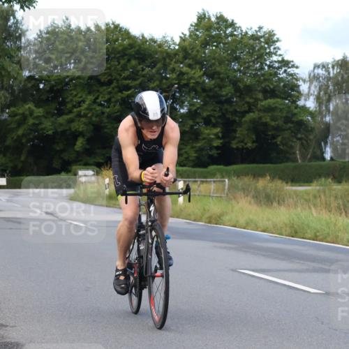 25.08.2024 - Elbe Triathlon Hamburg Fuchs,  Jonas http://msf.ph/oto/6836102 25.08.2024 08:43:35 Radfahren 69, 83 meine-sportfotos.de
