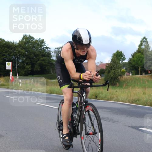 25.08.2024 - Elbe Triathlon Hamburg Fuchs,  Jonas http://msf.ph/oto/6836112 25.08.2024 08:43:35 Radfahren 69, 83 meine-sportfotos.de