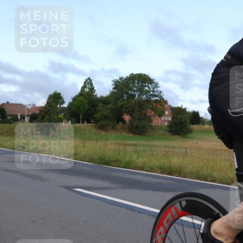 25.08.2024 - Elbe Triathlon Hamburg Fuchs,  Jonas http://msf.ph/oto/6836122 25.08.2024 08:43:35 Radfahren 69, 83 meine-sportfotos.de
