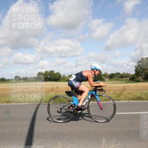 25.08.2024 - Elbe Triathlon Hamburg Fuchs,  Jonas http://msf.ph/oto/6836130 25.08.2024 10:27:23 Radfahren 589, 542, 494 meine-sportfotos.de