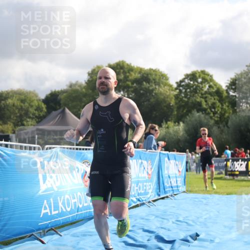 25.08.2024 - Elbe Triathlon Hamburg H.Heesch http://msf.ph/oto/6836204 25.08.2024 10:16:11 Ziel 38, 79 meine-sportfotos.de