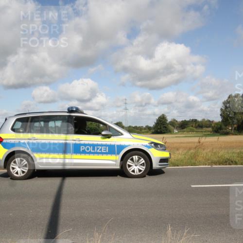 25.08.2024 - Elbe Triathlon Hamburg Fuchs,  Jonas http://msf.ph/oto/6836264 25.08.2024 10:29:15 Radfahren 430, 585, 574 meine-sportfotos.de
