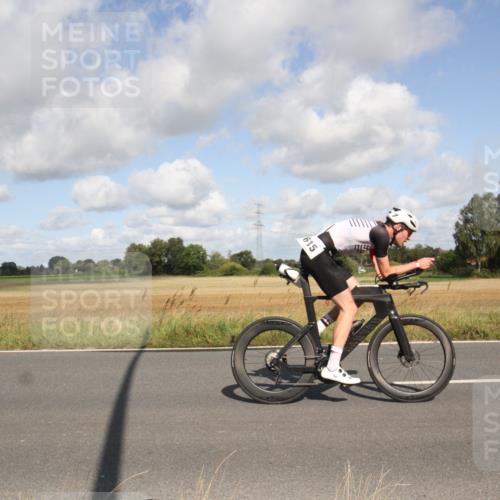 25.08.2024 - Elbe Triathlon Hamburg Fuchs,  Jonas http://msf.ph/oto/6836277 25.08.2024 10:29:27 Radfahren 615, 577 meine-sportfotos.de