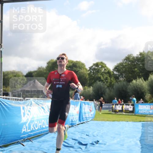 25.08.2024 - Elbe Triathlon Hamburg H.Heesch http://msf.ph/oto/6836335 25.08.2024 10:16:14 Ziel 38, 79 meine-sportfotos.de