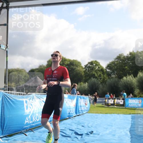 25.08.2024 - Elbe Triathlon Hamburg H.Heesch http://msf.ph/oto/6836342 25.08.2024 10:16:14 Ziel 38, 79 meine-sportfotos.de
